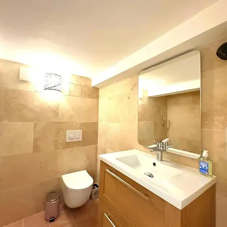 Maison De Village Charme Centre Avec Rooftop - Fr-1-728-22 쎙뜨호뻬